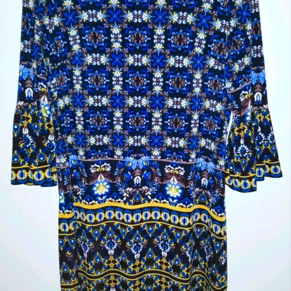 BRAND NEW!! NEVER WORN! WOMEN'S MAGGY LONDON DRESS